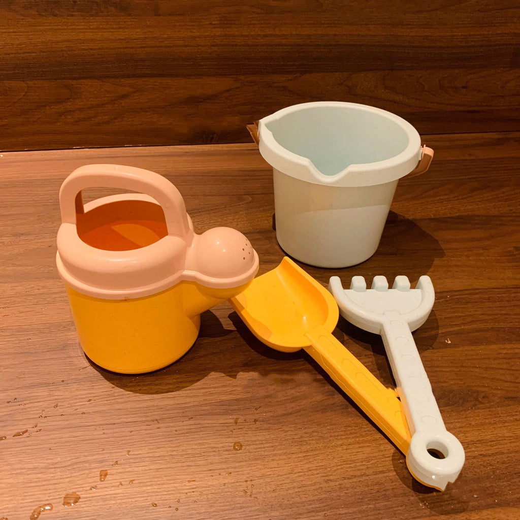 Seaside Toy Ice Cream Suit Bulldozer