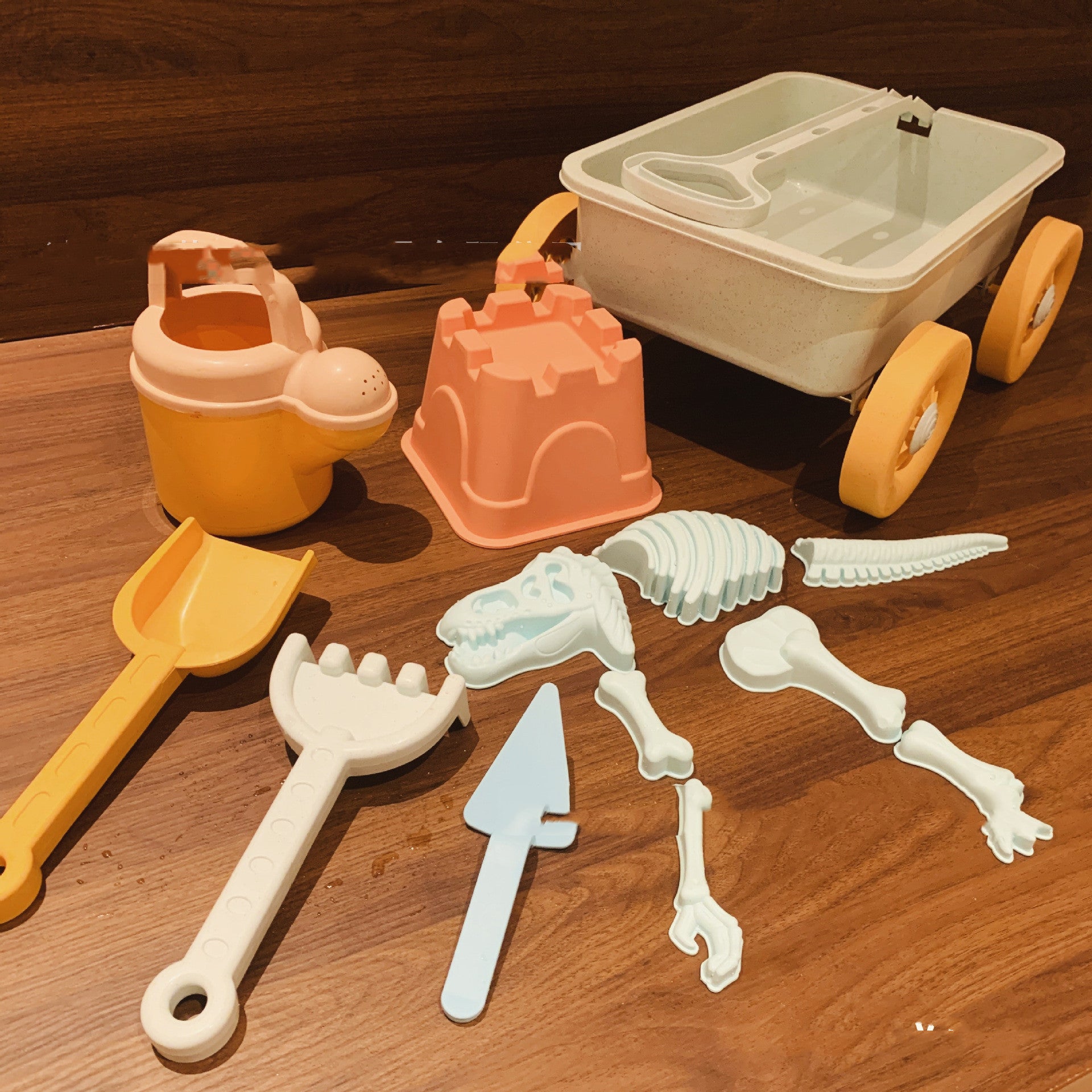 Seaside Toy Ice Cream Suit Bulldozer