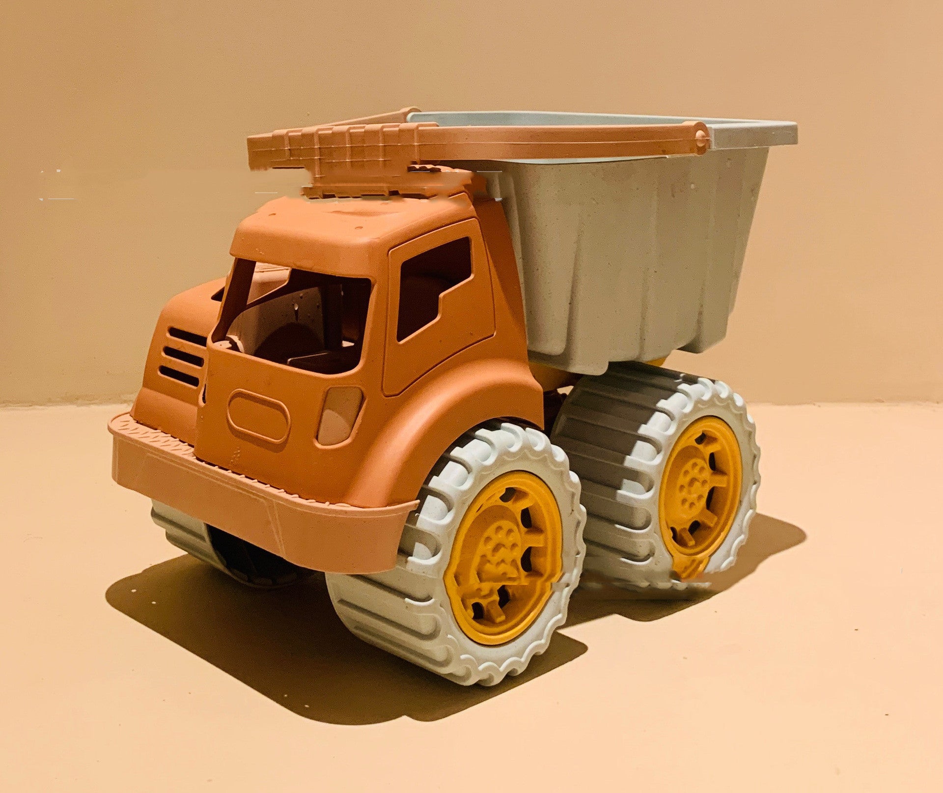 Seaside Toy Ice Cream Suit Bulldozer